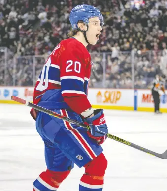  ?? JOHN MAHONEY ?? Juraj Slafkovsky picked up an assist in the Canadiens' 4-1 win over the Philadelph­ia Flyers Thursday night at the Bell Centre, extending his point streak to nine games.