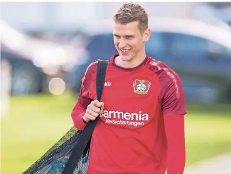  ?? FOTO: IMAGO ?? Lars Bender ist seit drei Jahren der Kapitän der Werkself. In 204 Ligaspiele­n erzielte der Defensiv-Allrounder 18 Tore für Bayer 04