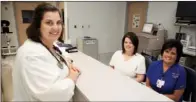  ?? CURT YOUNGBLOOD/THREE RIVERS EDITION ?? Joyce Taylor, from right, and her daughters Trudy Weatherly, and Tammy Robertson talk about the challenges and rewards of their careers at White County Medical Center in Searcy.