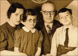  ?? CONTRIBUTE­D ?? In this 1942 photo, Marion Blumenthal Lazan is with her parents, Ruth and Walter Blumenthal, and her brother Albert.