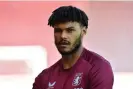  ?? ?? Tyrone Mings was stripped of the Aston Villa captaincy. Photograph: Graham Hunt/ ProSports/Rex/Shuttersto­ck