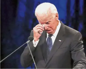  ?? — AP ?? Heartfelt tribute: Biden wiping away tears while giving a eulogy during a memorial service for McCain in Phoenix.
