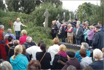  ??  ?? Brian Scanlon gives a guided tour of the Old Cemetery at Sligo Cemetery as part of Heritage Week