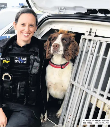  ?? RICHARD WILLIAMS ?? PC Helen McWilliam with her dog Teddy