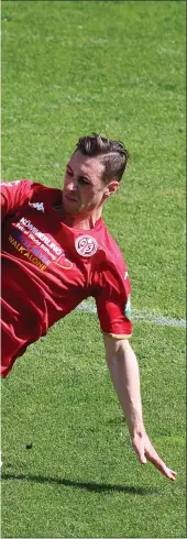  ?? ?? Jens Petter Hauge in action during the draw with Mainz at the weekend, while brother Runar (below) plays for Hibs