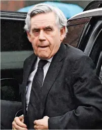  ?? Anthony Moss ?? ●●Former Prime Minister Gordon Brown arrives for the service.