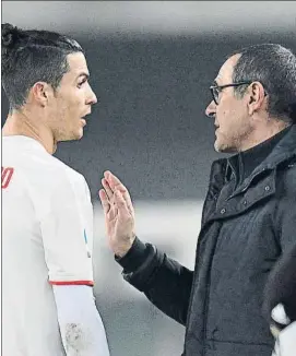  ?? FOTO: GYI ?? Cristiano Ronaldo y Maurizio Sarri
El crack no tenía muchas simpatías por el técnico