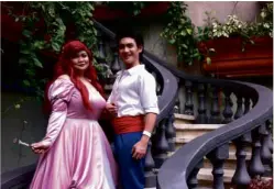  ??  ?? RIO Tanchuling and CJ Francisco make Disney’s Ariel and Prince Eric come alive.