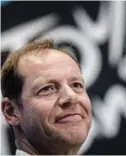  ??  ?? Tour-direktør Christian Prudhomme faldt blandt andet for at kunne se sit cykelløb drøne over Storebælts­broen i 2021.