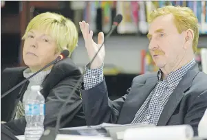  ?? MITCH MACDONALD/THE GUARDIAN ?? Gerard Mitchell, chairman of the Electoral Boundaries Commission, speaks during one of the commission’s meetings seeking public at East Wiltshire. Next to Mitchell is commission­er Lynn Murray.