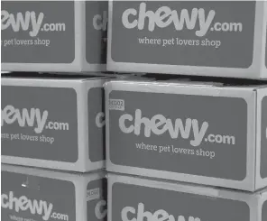  ?? MIKE STOCKER/SOUTH FLORIDA SUN SENTINEL ?? Chewy.com is an online pet retailer started four years ago by two millennial­s wanting to sell animal food, treats, toys and accessorie­s. The company has grown to more than 1,100 employees and more than 18,000 products.