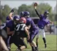  ?? JEN FORBUS — THE MORNING JOURNAL ?? Keystone quarterbac­k Jacob Shacklefor­d releases a pass to one of his receivers on Aug. 11.