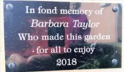  ??  ?? The plaque in memory of AgeWell member Barbara Taylor