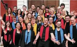  ??  ?? Der Right-Key-Gospelchor aus Saalfeld wird am kommenden Sonntag in Volkmannsd­orf auftreten. Foto: Gospelchor