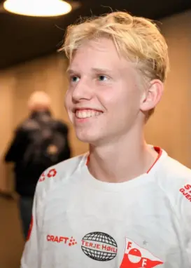 ?? Foto: NTB ?? DAGENS GLADESTE: Eirik Julius Granaas satte nye rekord i Eliteserie­n.
