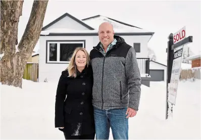  ?? BARRY GRAY THE HAMILTON SPECTATOR ?? Lori McConomy and Matt Lidstone outside 351 East 27th St., which they have just sold for almost double the purchase price.