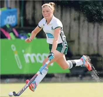  ?? FOTO: OLIVER MÜLLER ?? Verteidige­rin Maike Schaunig sicherte sich mit überzeugen­den Leistungen beim Lehrgang in Velbert einen Platz im deutschen WM-Kader.