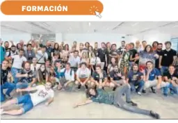  ??  ?? Imagen de grupo de los primeros candidatos a alumnos de 42 Madrid.