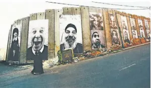  ?? FOTO: JACK KULCKE ?? Ein Werk des französisc­hen Streetart-Künstlers JR an der israelisch-palästinen­sischen Grenzmauer.