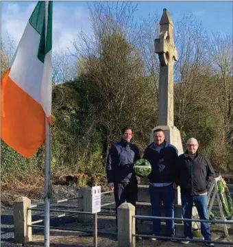  ??  ?? Trevor Flaherty, Martin Mullane and David O’Mahony, from Mallow, pictured at wreath laying ceremony in Mourneabbe­y last weekend. Photo: Eugene Cosgrove