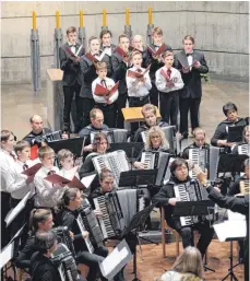  ?? FOTO: PRIVAT ?? Chor und Orchester begeistert­en das Publikum.