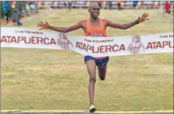  ??  ?? CAMPEÓN. Jacob Kiplimo, de 17 años, ganó el Cross de Atapuerca.