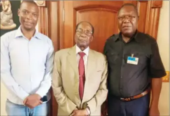  ??  ?? ABOVE: Former president Robert Mugabe is flanked by National Patriotic Front members Jealousy Mawarire (left) and the party’s then interim president Retired Brigadier-General Ambrose Mutinhiri after his resignatio­n. RIGHT: Robert Mugabe during his days as Zanu secretary-general. File photos.