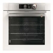  ??  ?? (Below) De Dietrich's sleek, spacious smart ovens boast patented technology that allows the fully automated cooking of between nine to 15 dishes.
