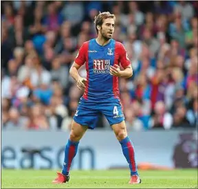  ??  ?? Mathieu Flamini, ici avec Crystal Palace, joue désormais à Getafe, en Espagne.