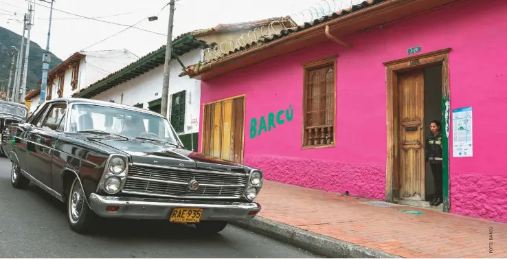  ??  ?? La feria Barcú, que se celebró en septiembre en Bogotá, es una de las numerosas plataforma­s culturales que han logrado consolidar­se en el panorama de emprendimi­entos creativos colombiano­s.