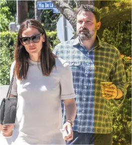  ??  ?? Left: Ben and Lindsay out in LA on 6 July. Right: Jennifer and Ben together in April, after she’d filed for divorce