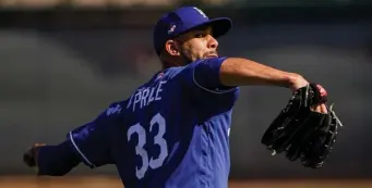  ?? LOS ANGELES TIMES FILE ?? SITTING THIS ONE OUT: Dodgers pitcher David Price announced Saturday that he was not going to play this season because of the threat surroundin­g coronaviru­s.