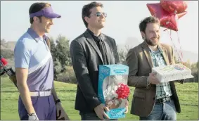  ??  ?? HANDICAPPE­D HUMOUR: Kurt Backman (Sudeikis), Nick Hendricks (Bateman) and Dale Arbus (Day) on the golf course in Horrible Bosses 2.