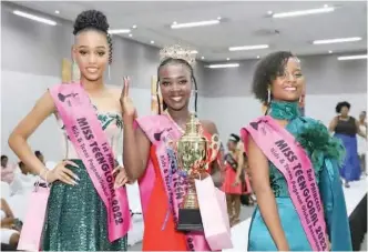  ?? ?? REPRESENTI­NG BOTSWANA:
Miss Teen Global Top 3