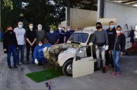  ?? (Photo R. L.) ?? La préparatio­n du véhicule vient de commencer. Les premiers essais auront lieu en octobre.