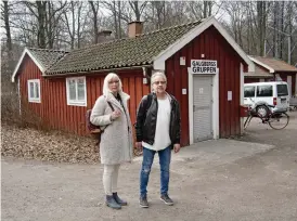  ??  ?? PÅ GALGBERGET. Den dagliga verksamhet­en sköter renhållnin­g med mera på Galgberget men arbetar även i andra delar av Halmstad.