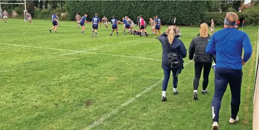  ?? ?? ●●Head Coach Ben Wade looks on as Macclesfie­ld pull the trigger for the final score