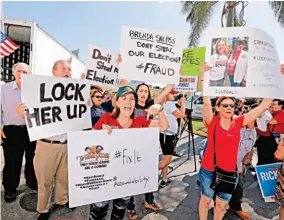  ??  ?? Conteo. Además de en Florida, aún se cuentan los votos en varias elecciones.