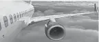  ??  ?? There have been few confirmed reports of a jetliner losing a wing to turbulence. USA TODAY