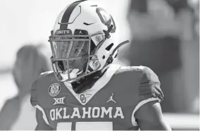  ?? BRYAN TERRY/THE OKLAHOMAN ?? Marvin Mims is set to to be OU's primary punt returner again in 2021.