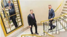  ?? FOTOS: DPA ?? Malte Masuth (li.) und Lars van Meerwijk trafen beim Weltkongre­ss der rund 600 besten Concierges aus 60 Ländern aufeinande­r.