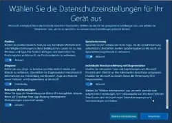  ??  ?? Mit dem neuen Creators Update nimmt Microsoft den Datenschut­z in Windows 10 sehr viel ernster als zuvor, das gilt auch schon für die Einstellun­gen beim Setup.