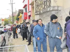  ?? ?? Se registraro­n largas filas de objetores de conciencia en el 2021.