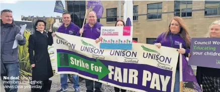  ??  ?? No deal Union members make their views clear yesterday