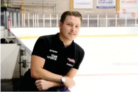 ?? BILD: NIKLAS OHLSON ?? Joakim Svensson, ordförande i Kungälvs hockey, som inte ropar hej förrän en entreprenö­r finns på kontrakt för arenabygge­t.