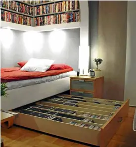  ??  ?? Pull-out drawers underneath the bed can allow you to keep things tidy.