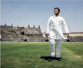  ?? BANDEEP SINGH ?? Akhilesh Yadav at the Lucknow internatio­nal cricket stadium