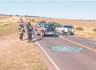  ??  ?? El fallecido estaba cruzando la ruta cuando fue embestido por el Volkswagen Gol.