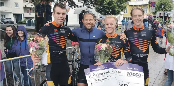  ?? FOTO: KJETIL KARLSEN ?? LAG: Team Sparebanke­n Sør under tidenes første Gågada Grand Prix. Her ser vi Herman Dahl (t.v.), lagets eier Thor Hushovd, Fridtjof Røinås og Andreas Erland.