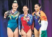  ?? TWITTER ?? Aruna Reddy (right) with gold medallist Tjasa Kysslef of Slovenia (centre) and silver medallist Emily Whitehead of Australia.